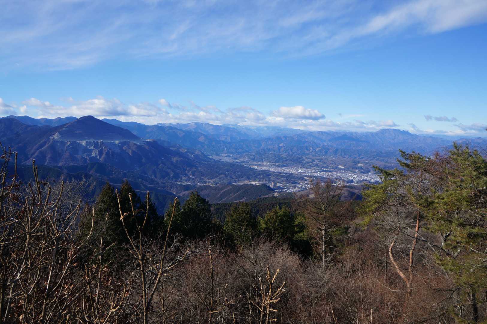 芦ヶ久保駅-登山道入口-丸山-大野峠 縦走コースの写真