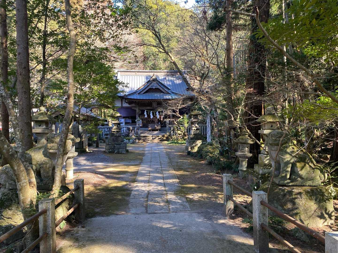 無事に五所駒瀧神社まで下山しました😀