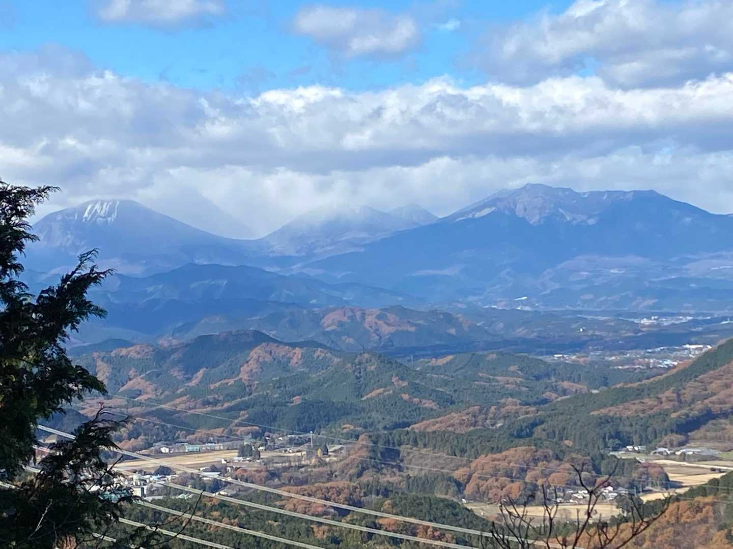 長倉山-鞍掛山-シゲト山-斑根石山-古賀志山 周回コースの写真