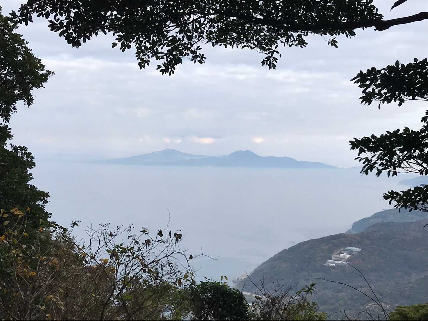 北側の窓からは金峰山とかかなぁ🤔
ちょっと休憩して戻ります🥾