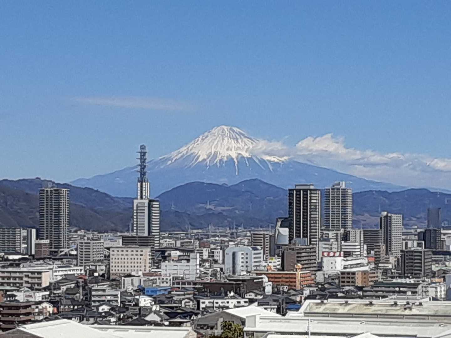 富士山🗻
アップ写真📷画像悪い😅