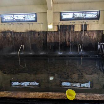 筋湯温泉♨️うたせ湯でリフレッシュ
貸し切り状態