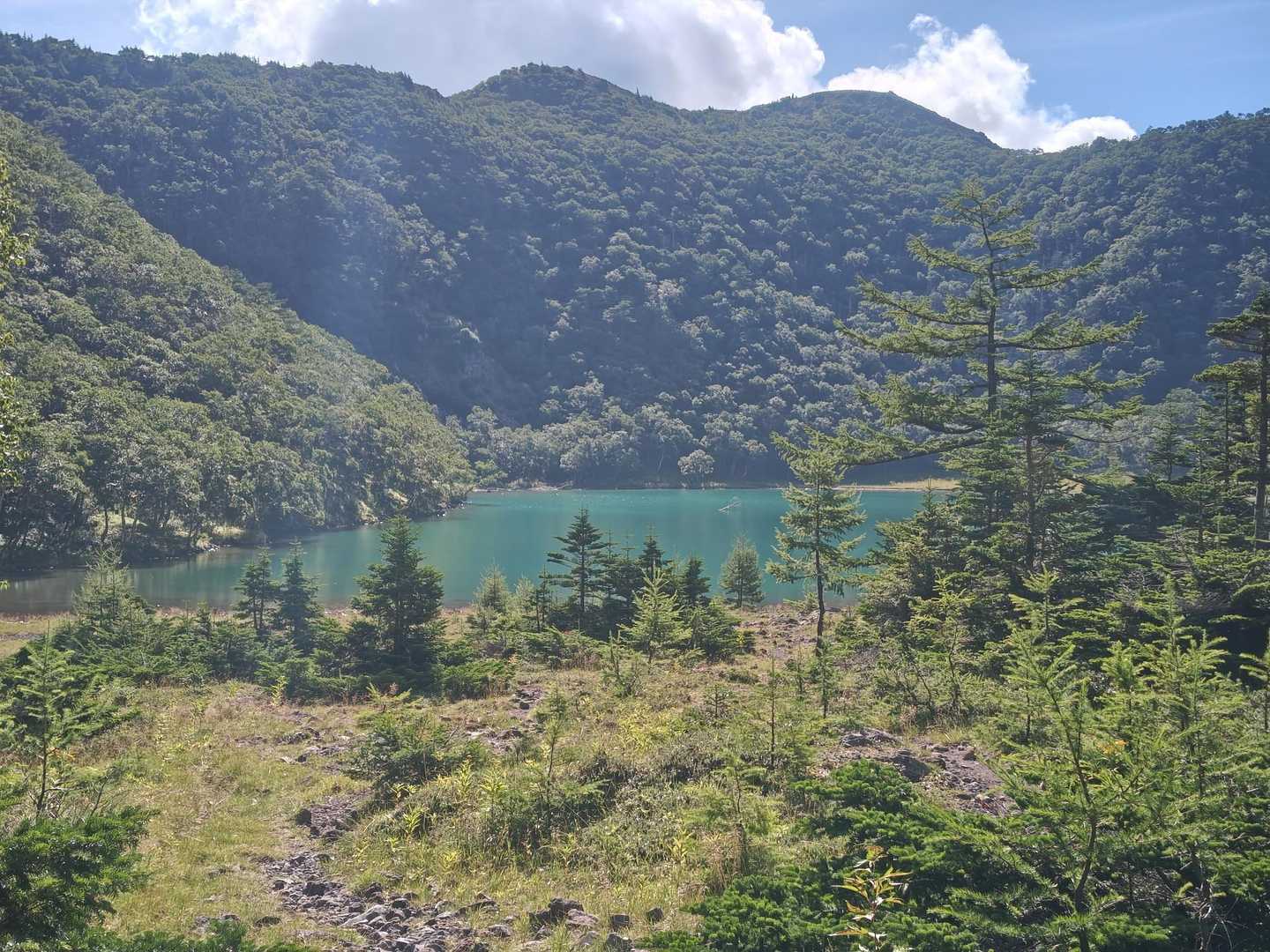 五色沼寄り道してから白根山行きます