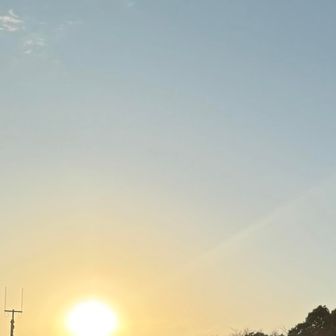 太陽が凄い！言葉が出なかった。
それに朝は多かったけど3台だけになっていた。
明日は冬至！短い昼間だから早めに山を降りられたかなぁ？