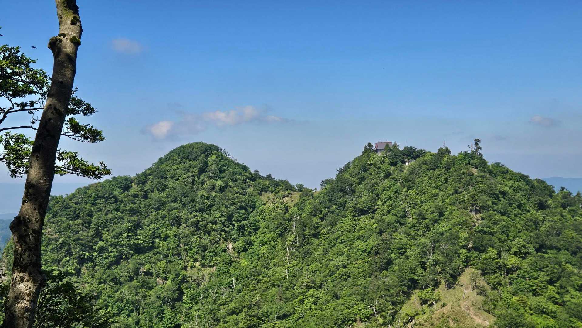 南岳と中岳