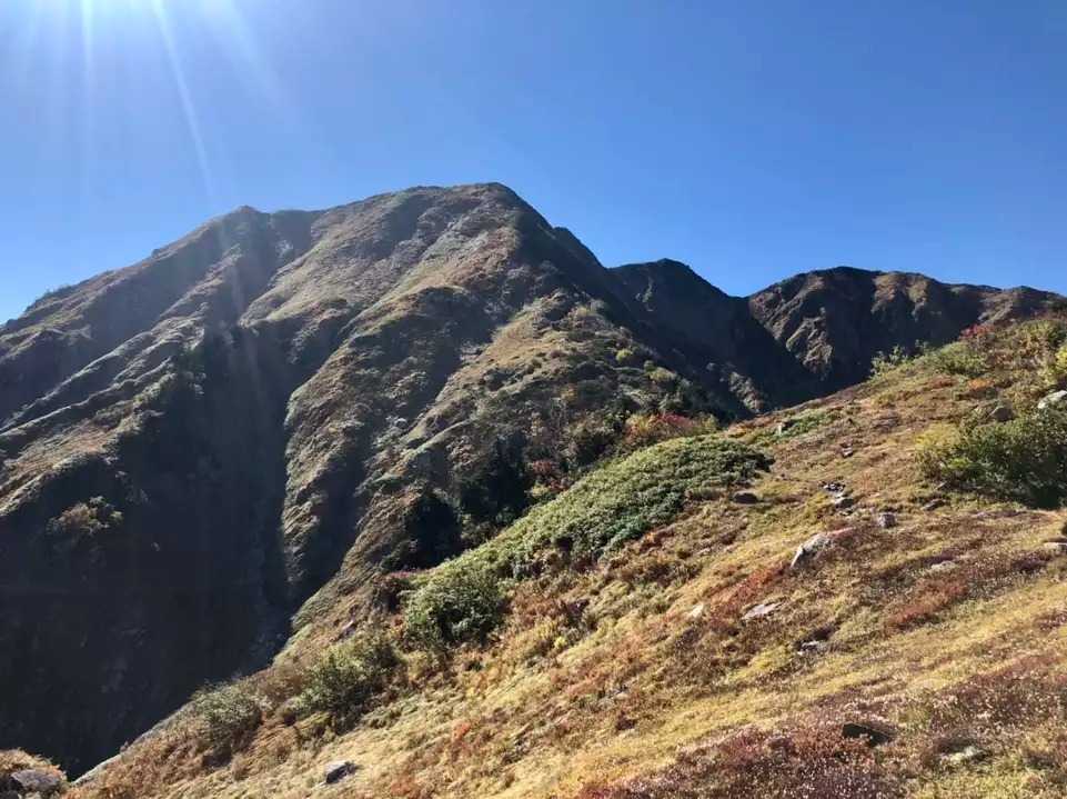 毛勝山の写真