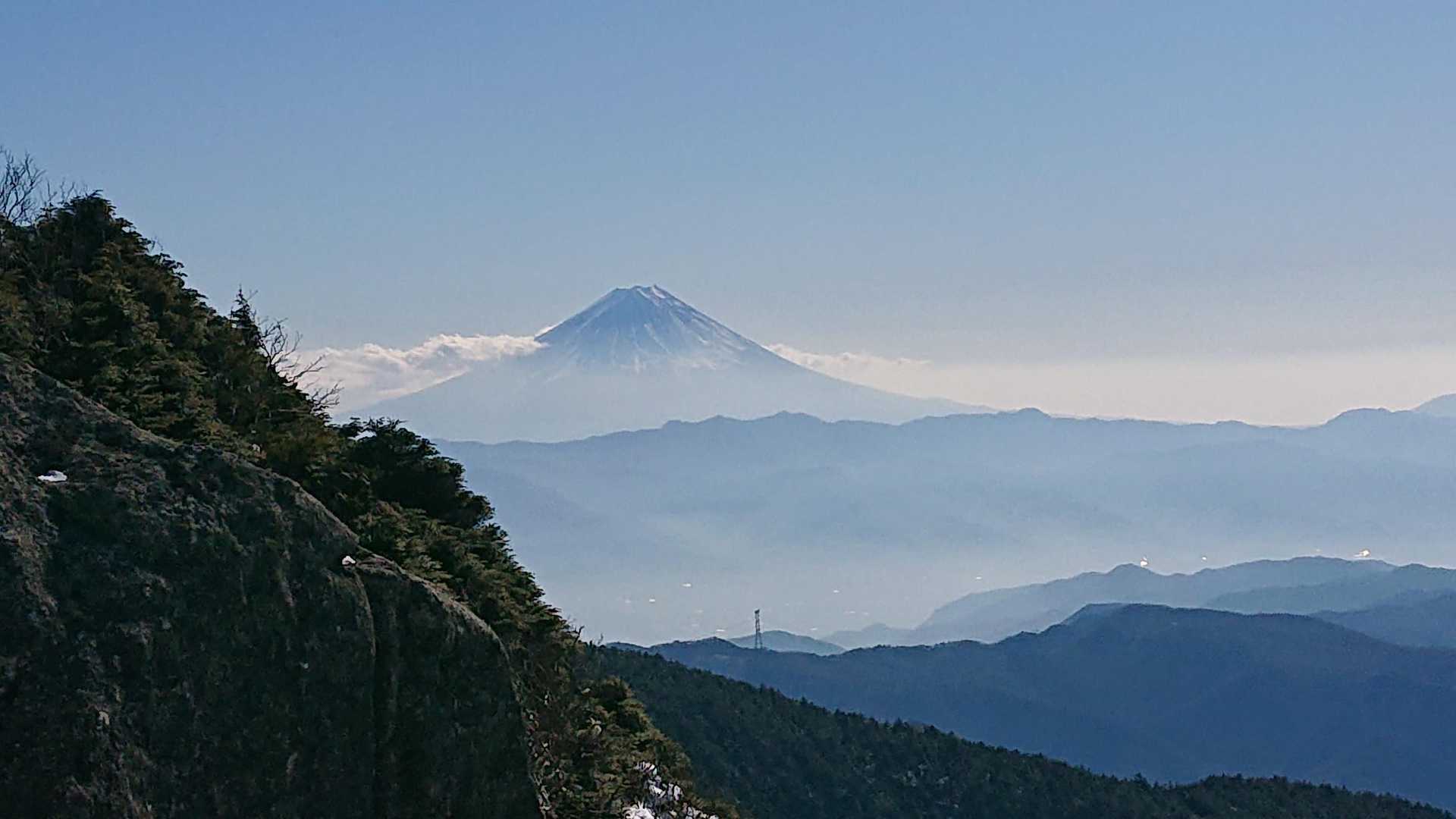 丸山-瑞牆山荘バス停 縦走コースの写真