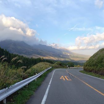 箱石釣井尾根登り口から🌈