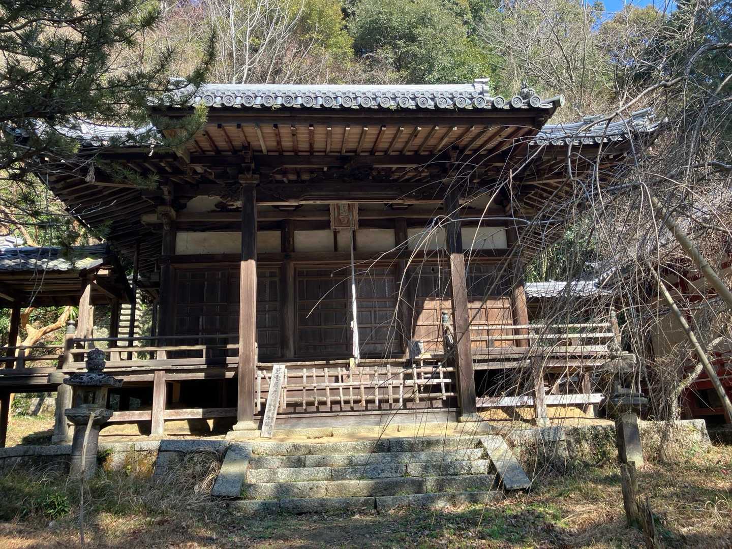 ここが本堂かな🙏