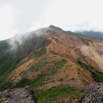安達太良山とはお別れです✋
(稜線歩き良かったです🎯)
