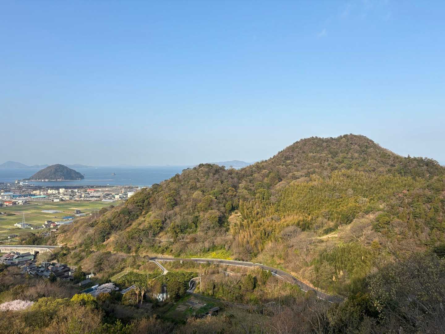 腰折山エヒメアヤメ登山道入口-腰折山 往復コースの写真