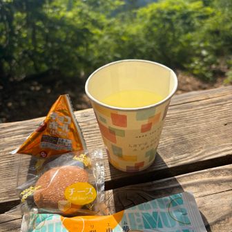 もぐもぐタイム。
山友さん手作りのレモネードシロップで癒される…
初夏の爽やかな感じが美味👍