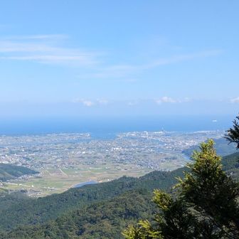 阿南市を見下ろす