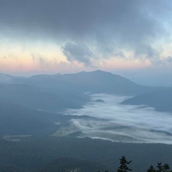 9合目あたりにて。
尾瀬ヶ原は雲の中☁️