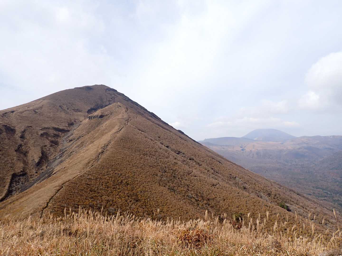 高千穂河原ビジターセンター-高千穂河原登山口-高千穂峰-二 往復コースの写真