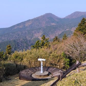 徳川家康が愛でたとされる愛鷹山の山容は本当に美しい✨