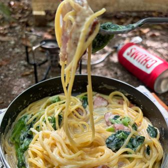 今日もクリームパスタ😆