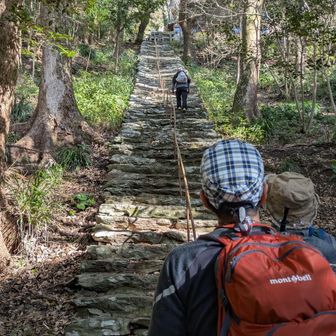 長〜〜〜(⁠-⁠ ω⁠ -⁠;)