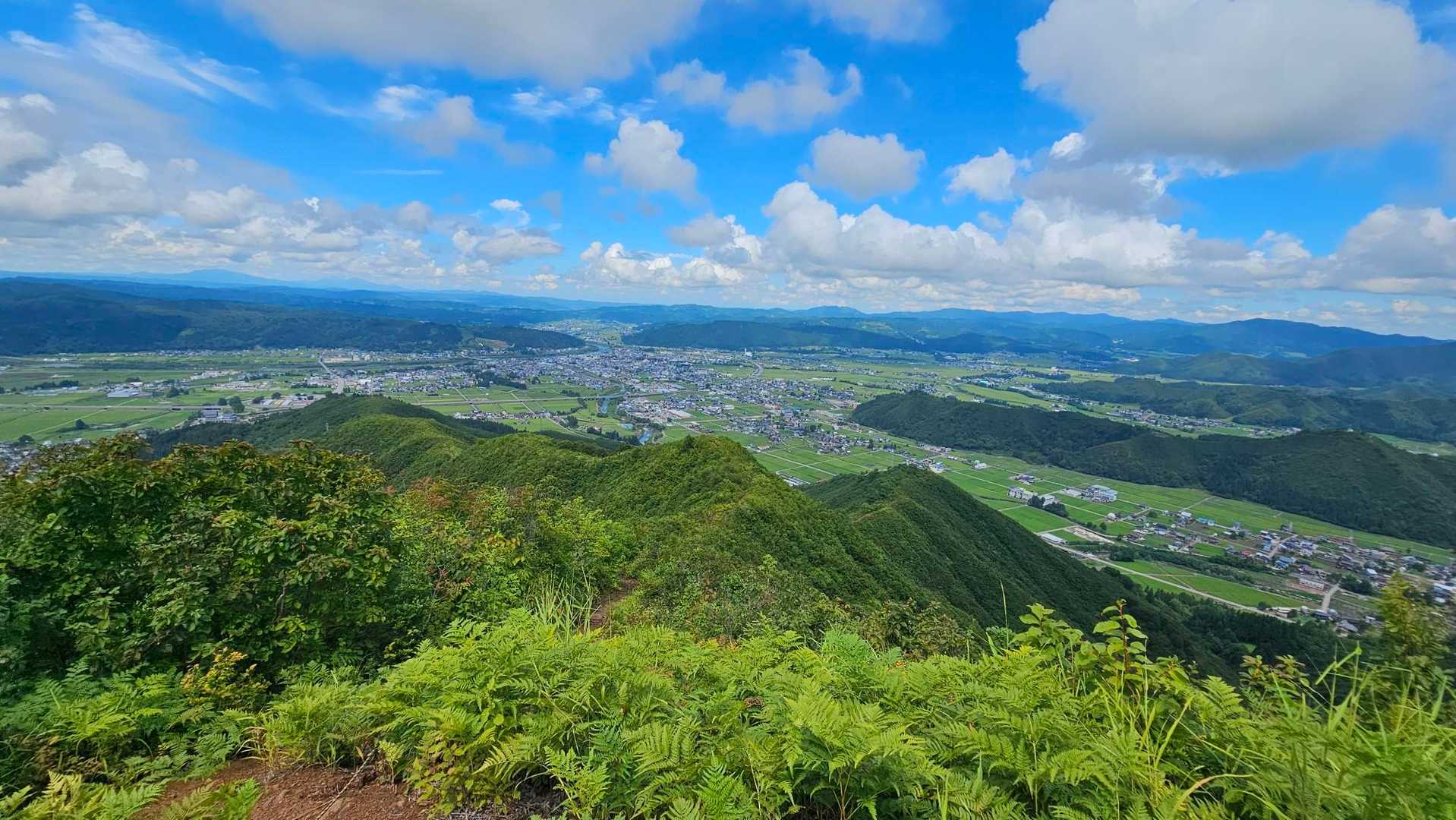 振り返る👀
マンダムな見晴らしだ🥳