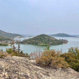 いつもと違う角度から見る平荘湖👀