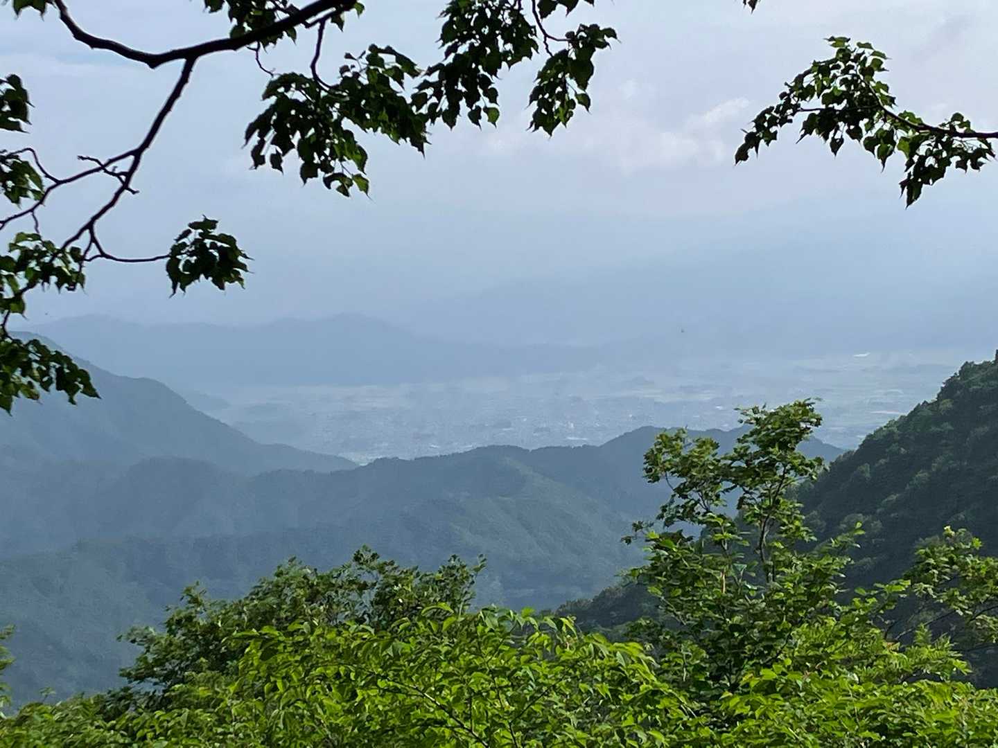 見晴らしの良い場所では
下界の眺めを悠然と楽しみ