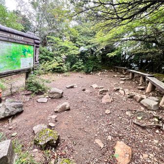 結構広いが椅子は少なめ