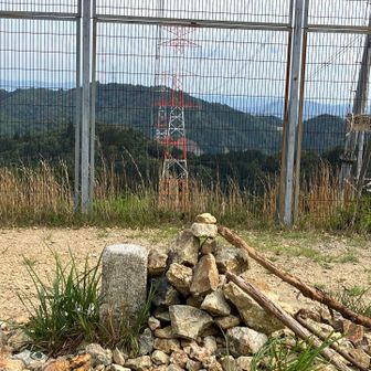 だいぶ時間がかかったけど、スマホの充電が終わったので出発します👍