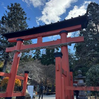 丹生都比売神社に到着　想像より、ずっと立派