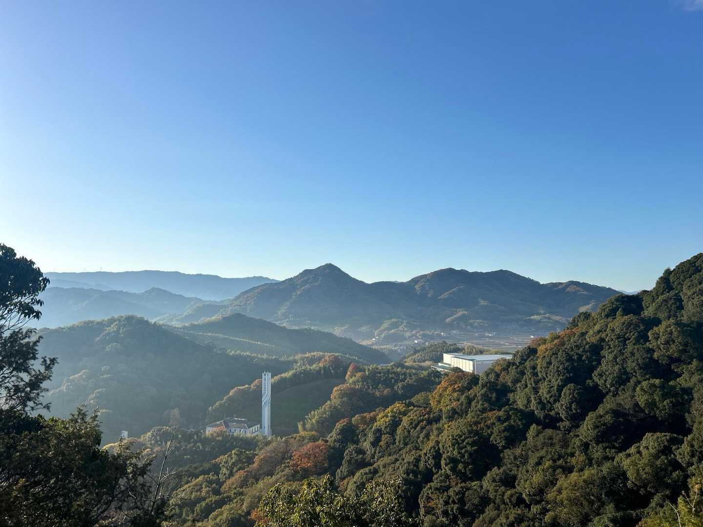 未踏の竜王山
低山ながら良い形してる😊