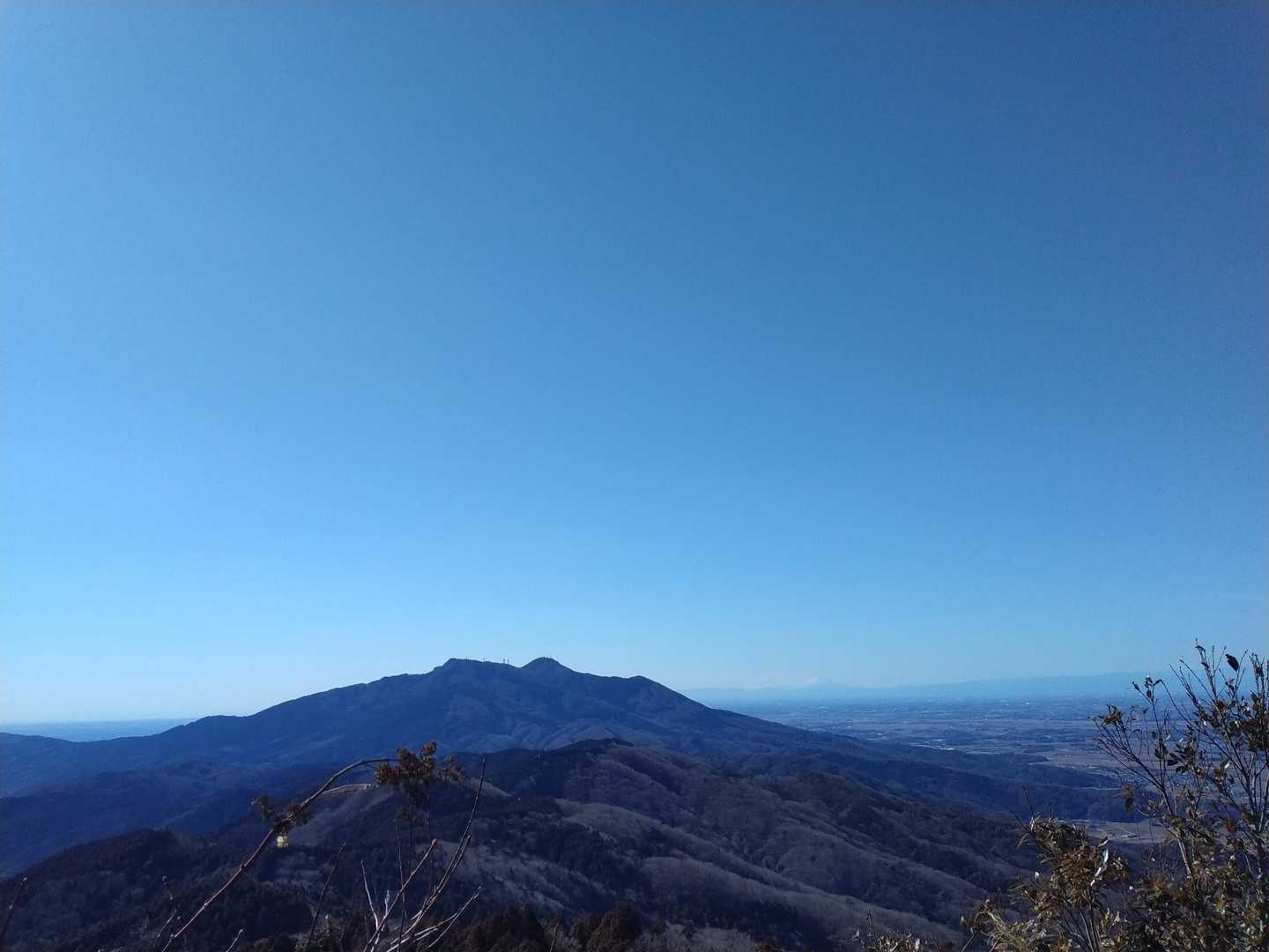 ☀お天気は最高～

😊こっちから筑波山を見るとこんな感じなのね。