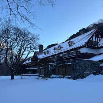 普段はバスで素通りしちゃう上高地帝国ホテル