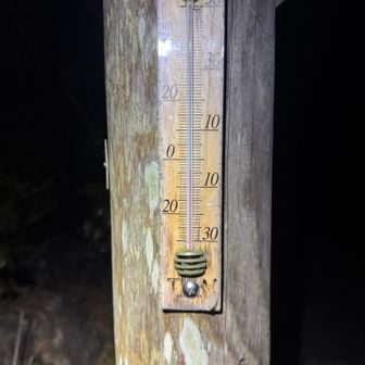 気温はマイナス4℃くらい🥶
まだあたすはほぼ夏の格好です🙂‍↕️