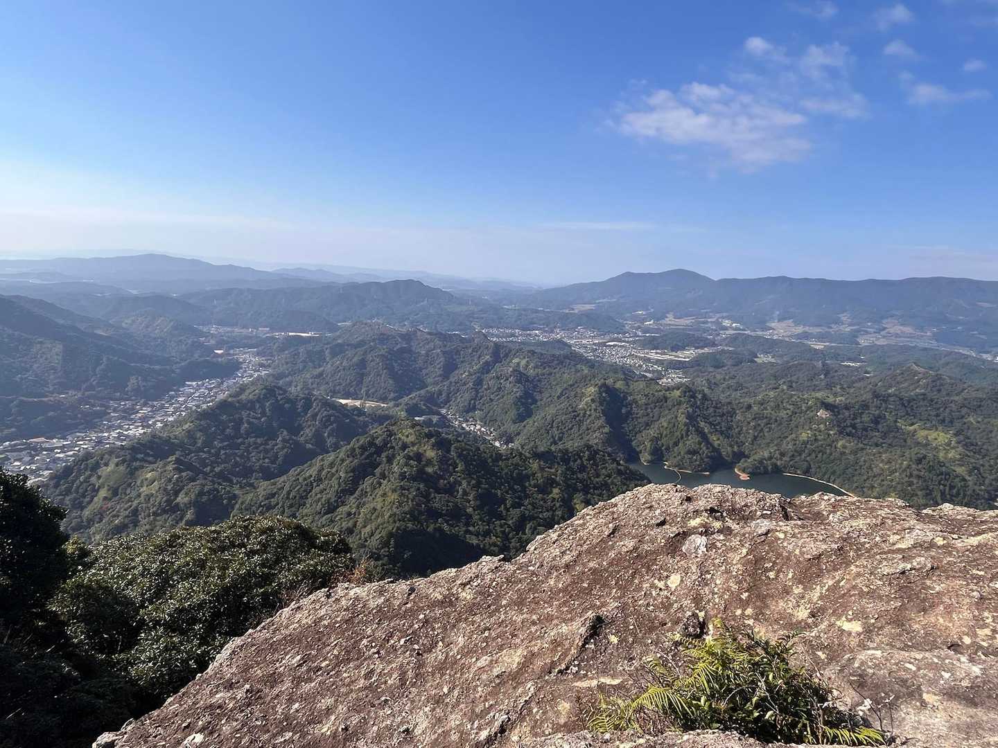 英山登山口-英山-本城岳-有田ダム登山口 周回コースの写真