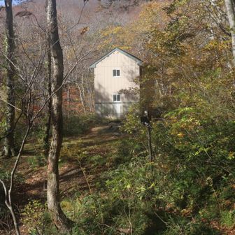 樋の沢避難小屋
