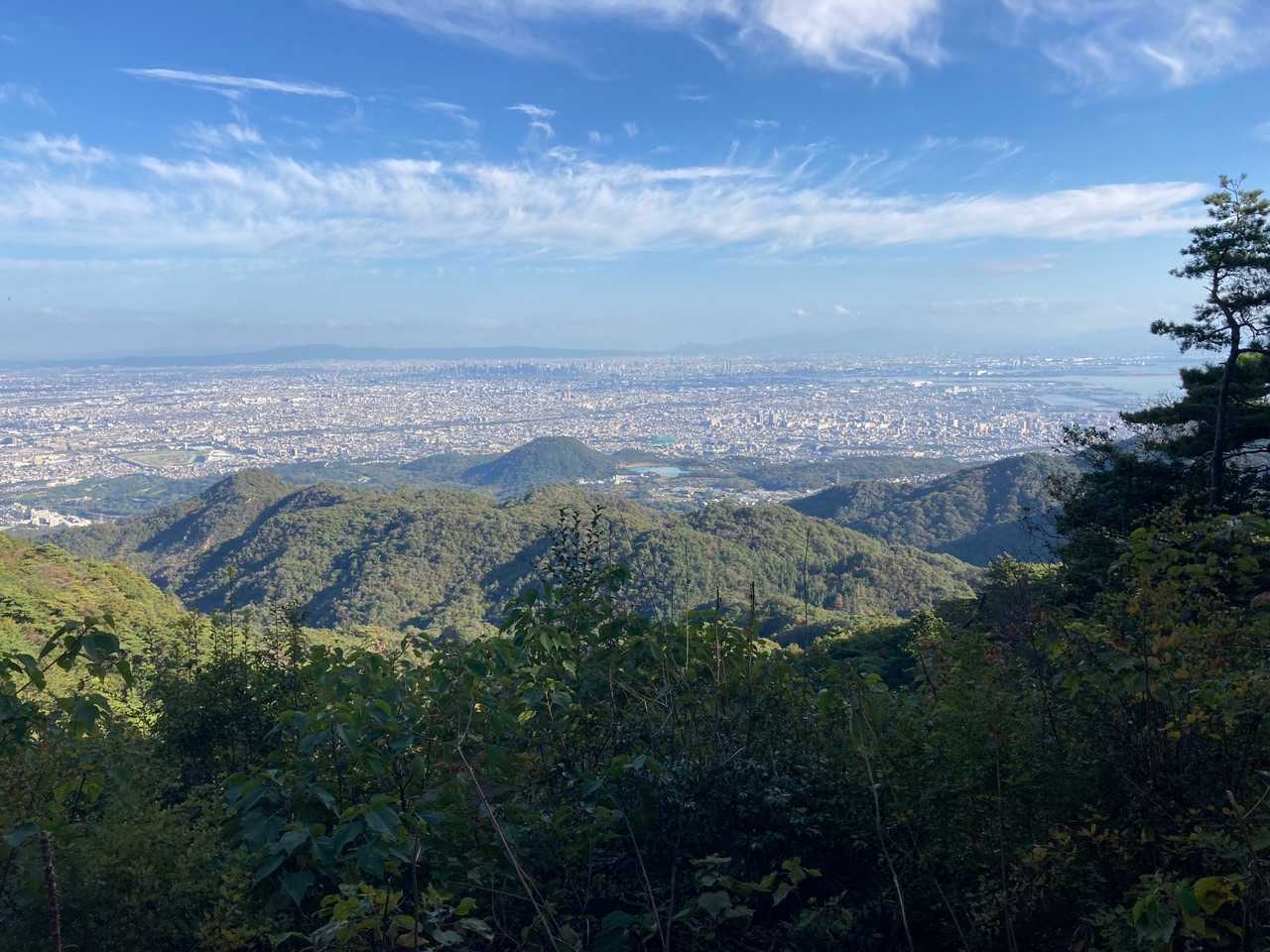大谷乗越-岩倉山-宝塚駅 縦走コースの写真