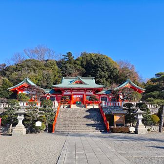 安全祈願～
財布を出して・・・
無い、乾杯用のビールの入った袋
車に忘れました（泣）
だから荷物が軽かったのね
