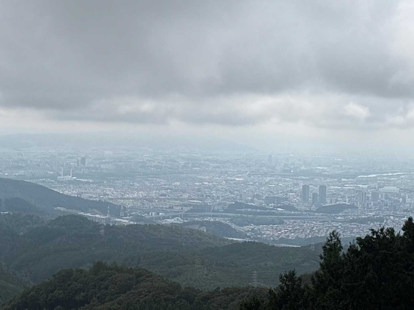 ポンポン山往復 | 初心者から楽しめる、声に出したくなる不思議な山の写真