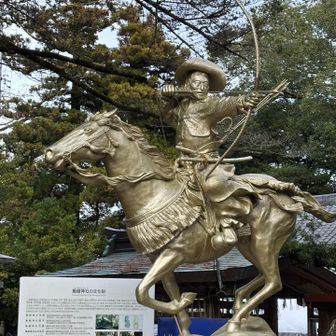 流鏑馬神事は見て見たいです♪