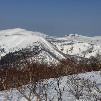 笊森、乳頭、千沼ヶ原
この先の三角山も気になったけど
今回はここまで