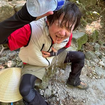 も、もう我慢ならんわっ💦💦
今度からカブり用の水も持参かな🤣
