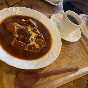 いつか食べたいと思っていたビーフシチューと、美味しいコーヒー☕︎