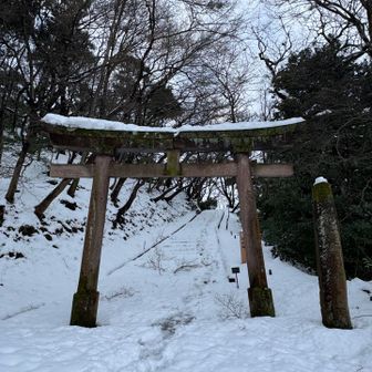これより卯辰山三社
卯辰山三社　卯辰山天満宮、豊国神社、愛宕神社
豊国神社は今話題の豊臣兄弟を祀る