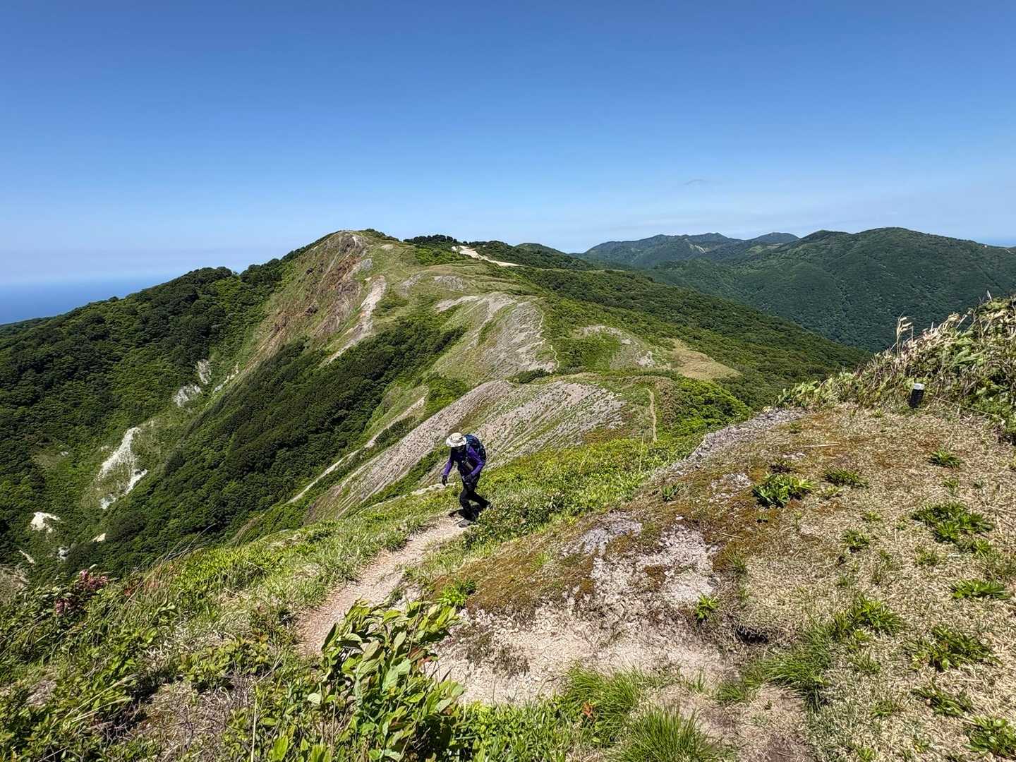 マトネ-真砂の峰-あやめ池-金北山-白雲台 縦走コースの写真