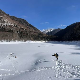 最後にここに来たら絶対やる飛び込みポーズで写真撮ってから撤収でーす😁