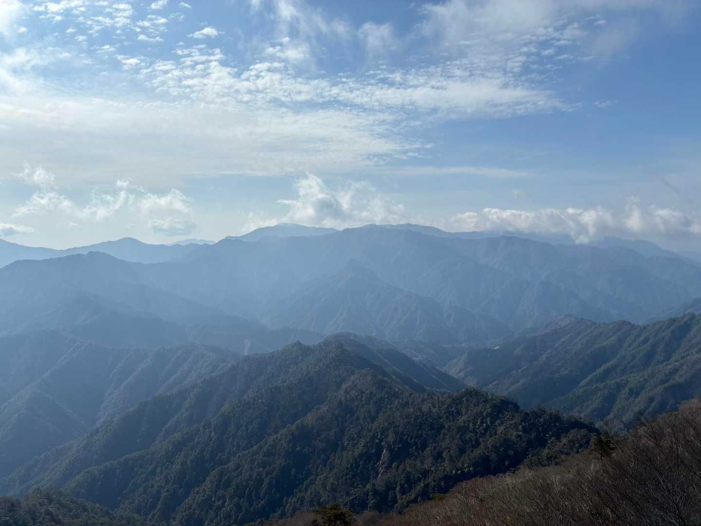 そんな時は景色でも眺めましょ
再び大崩山系