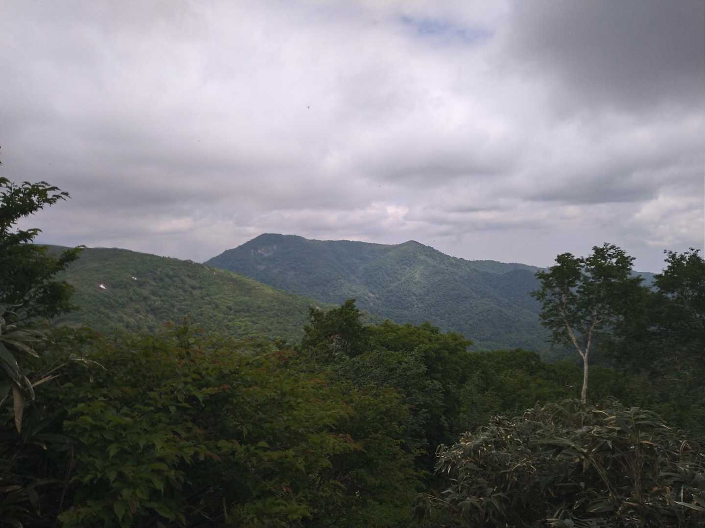 振り返ると両古美山