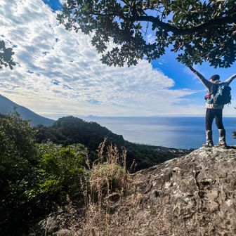 第3展望台で今年初のバンザイ。