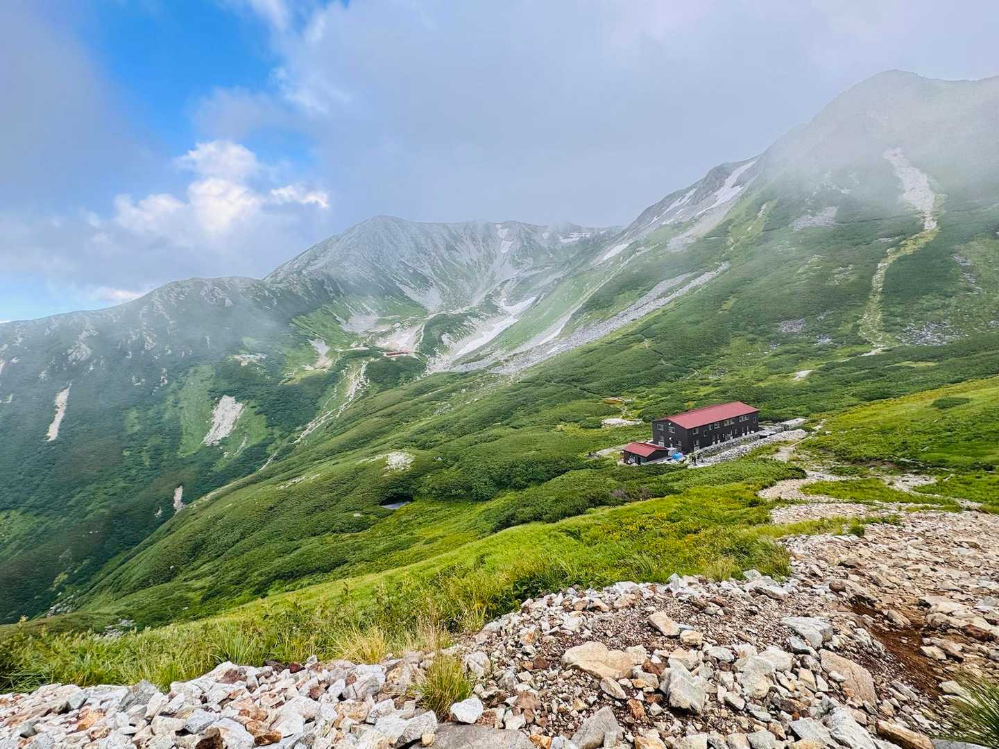 下山したら晴れるやつ🤣
めっちゃ景色いいーーー
