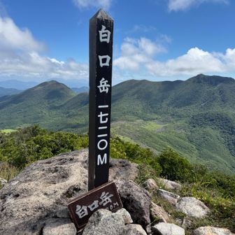大船〜平治が綺麗に見える。
滝汗やけど風が最高に気持ちいい。