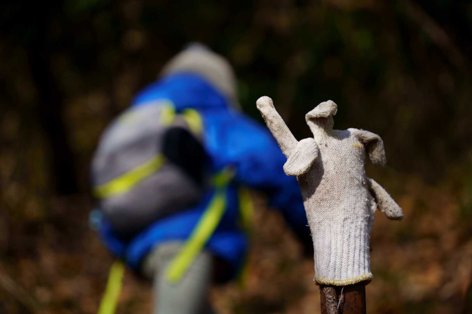 小指が立ってます。

嫁がこれでこれなんでとか、もう若い子には通じない気がしています。